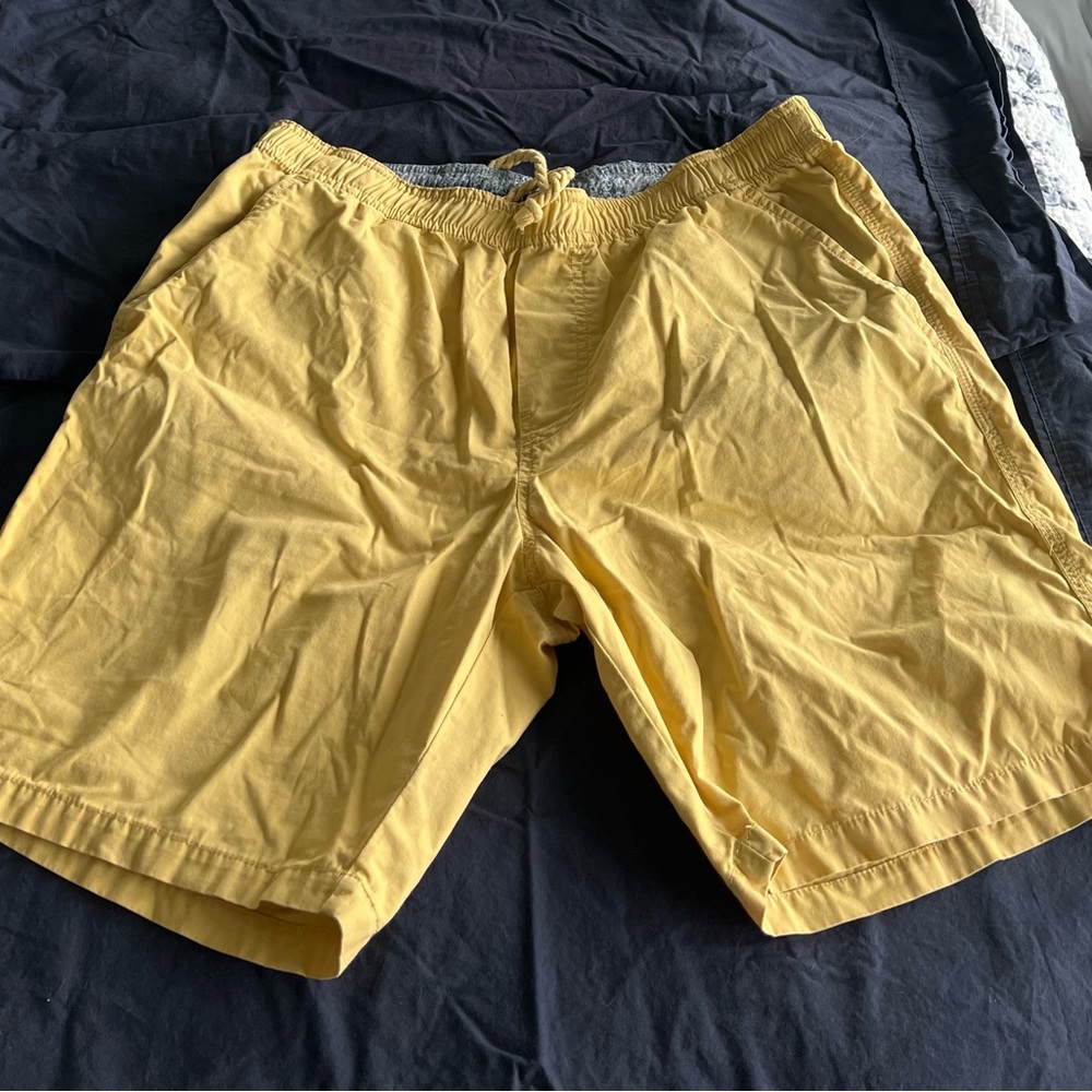 Analog board shorts
